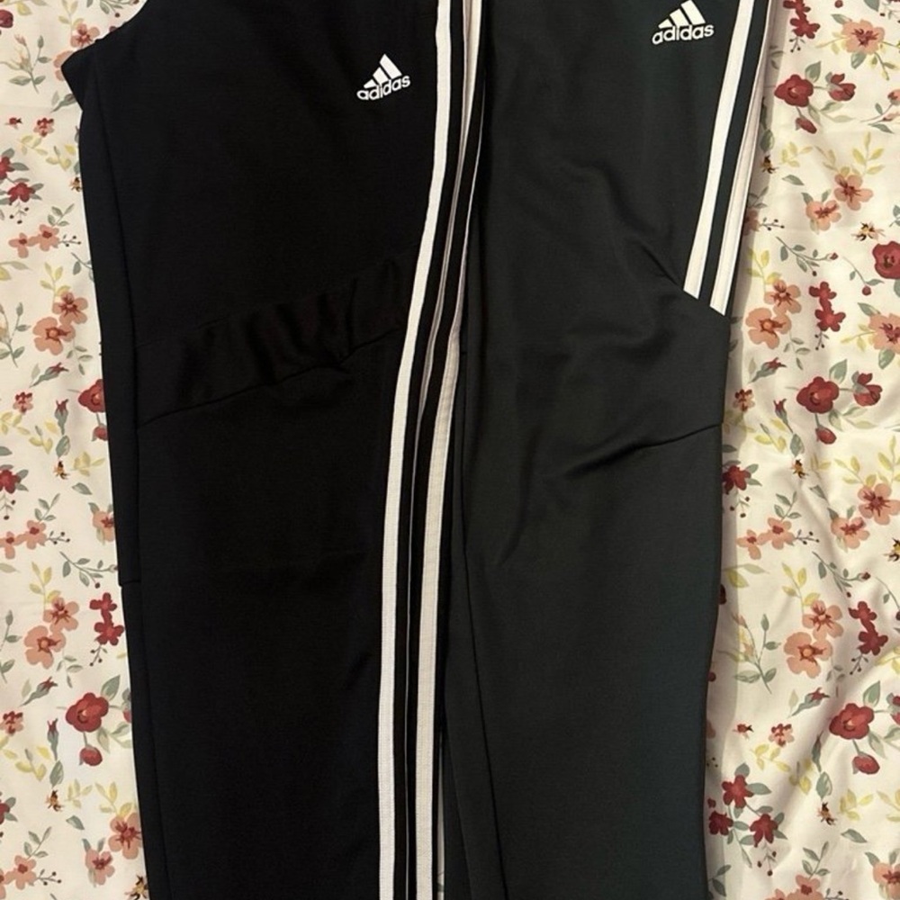 Women’s Adidas Black and Blue Gray Track Pants perfect condition Sz medium